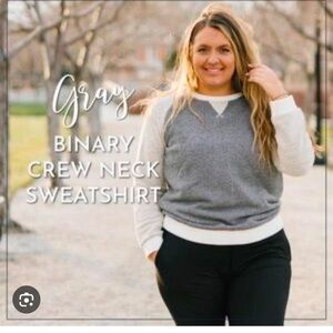 ZYIA grey binary crewneck